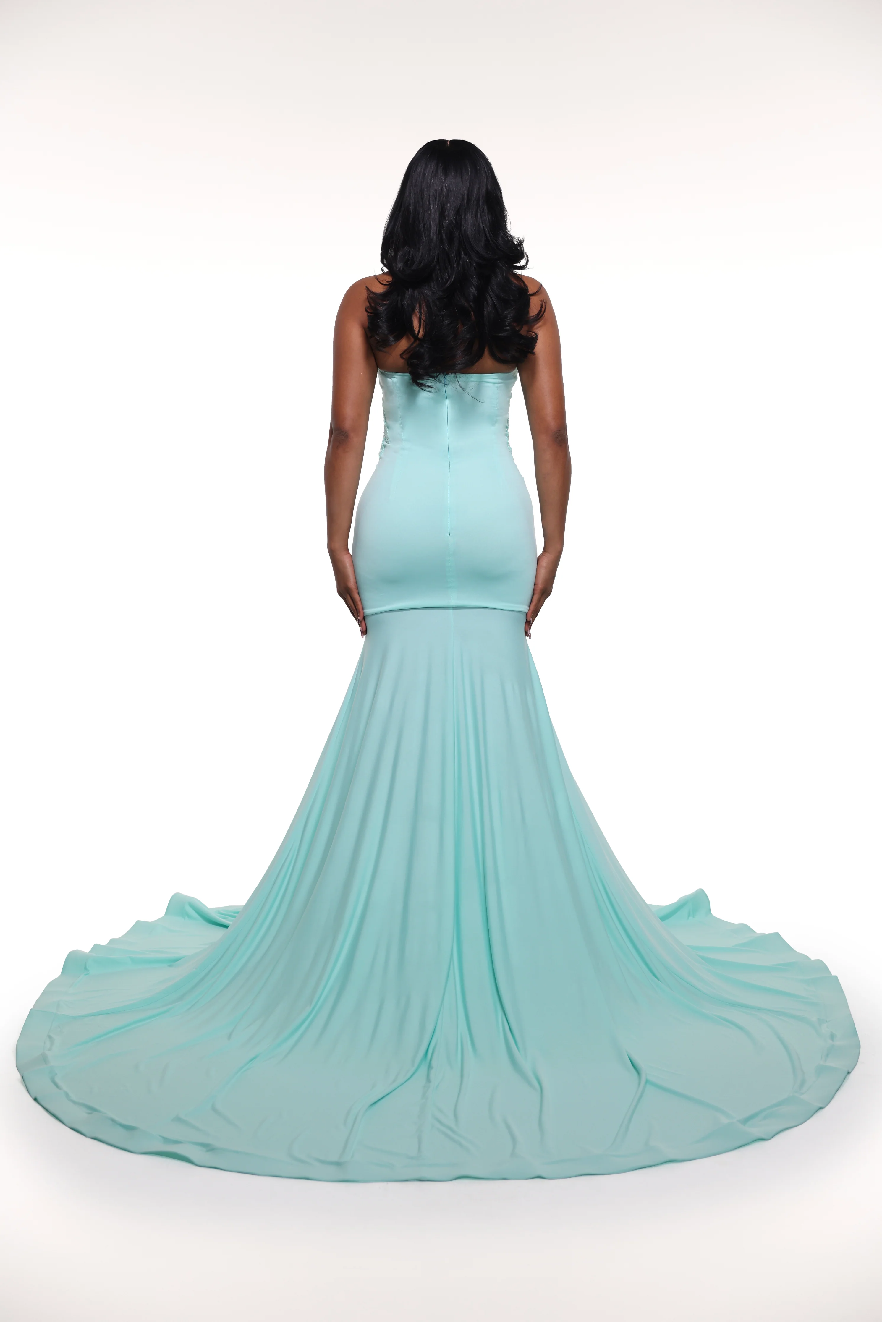 Aquamarine 'Made to Order' - Image 4