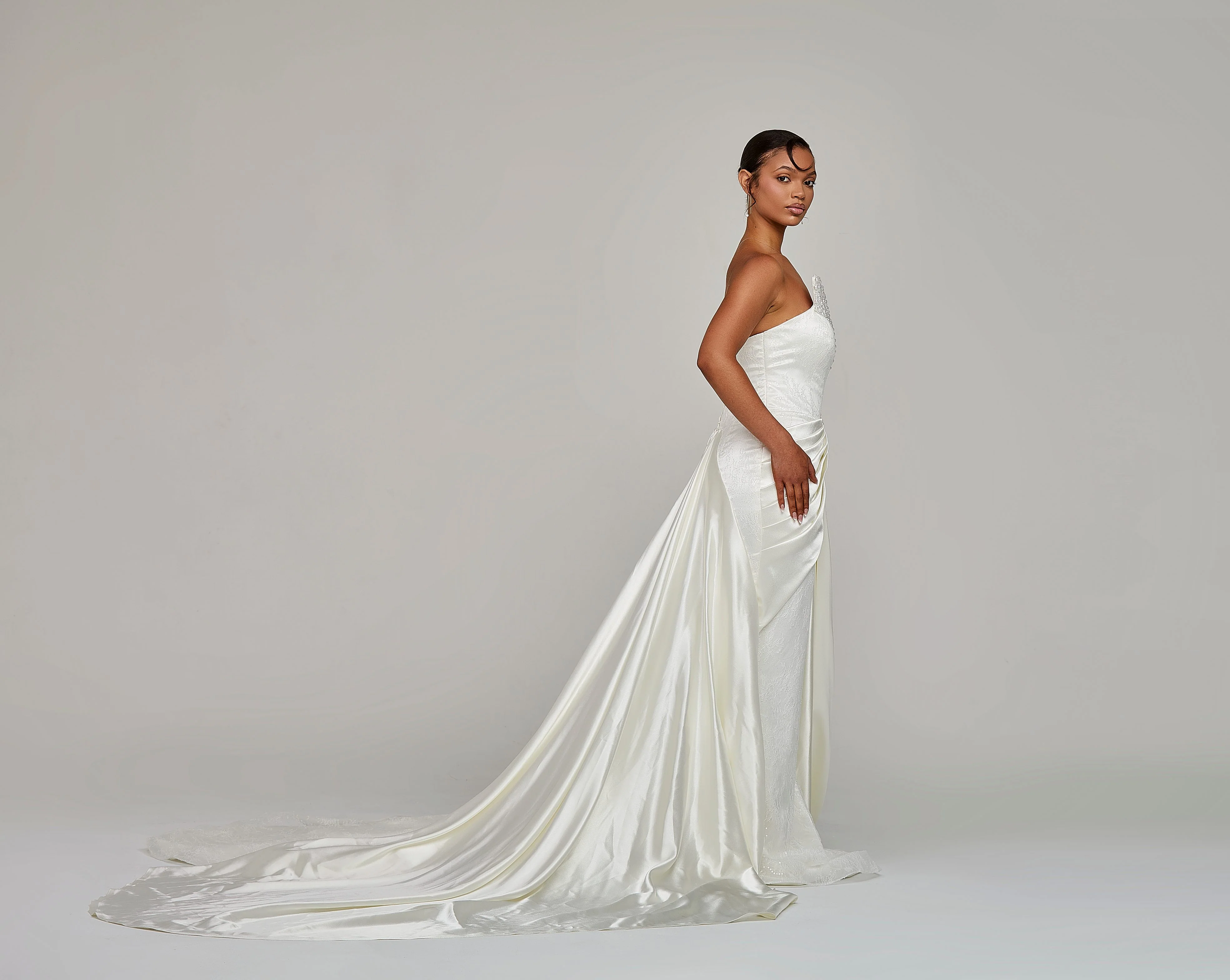 Athena Wedding Dress - Image 3