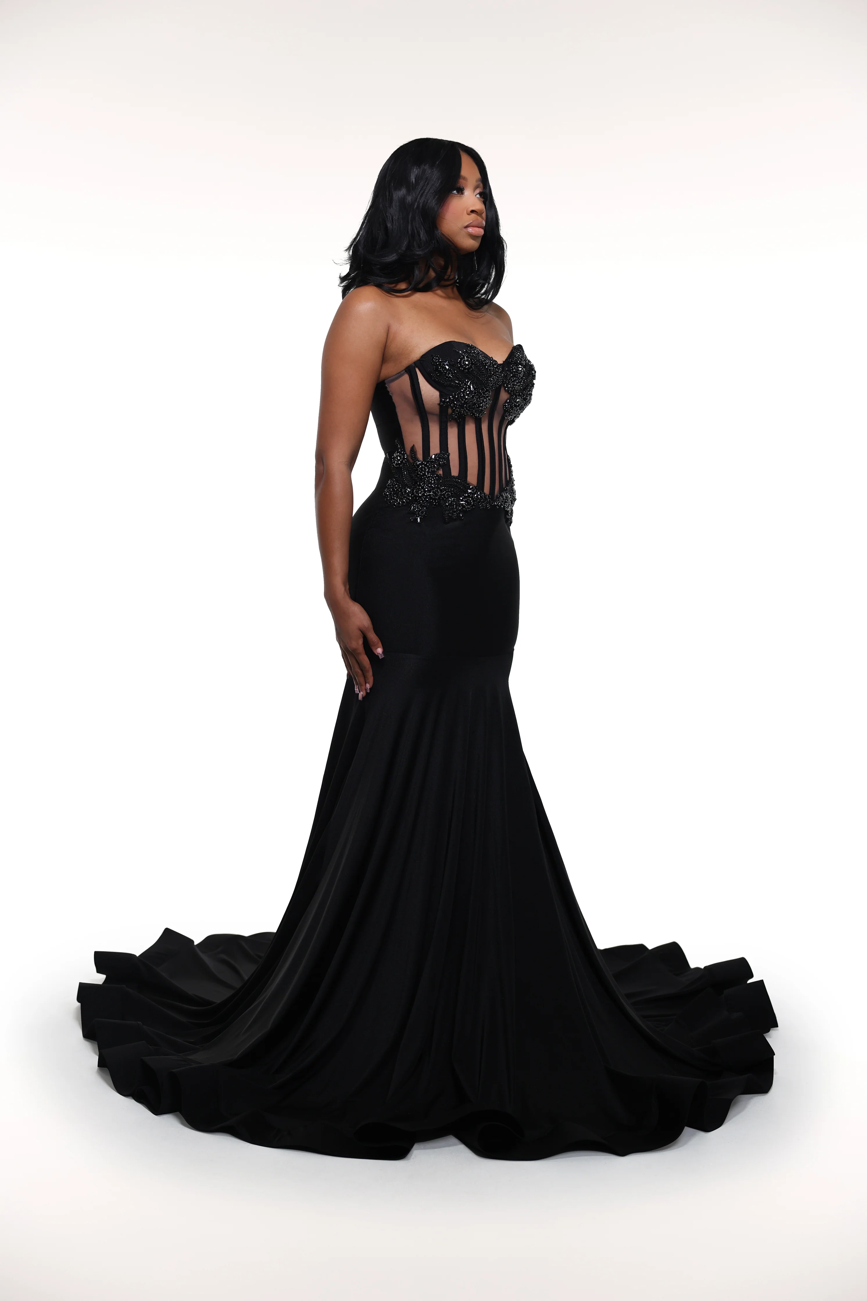 Bella - Image 10