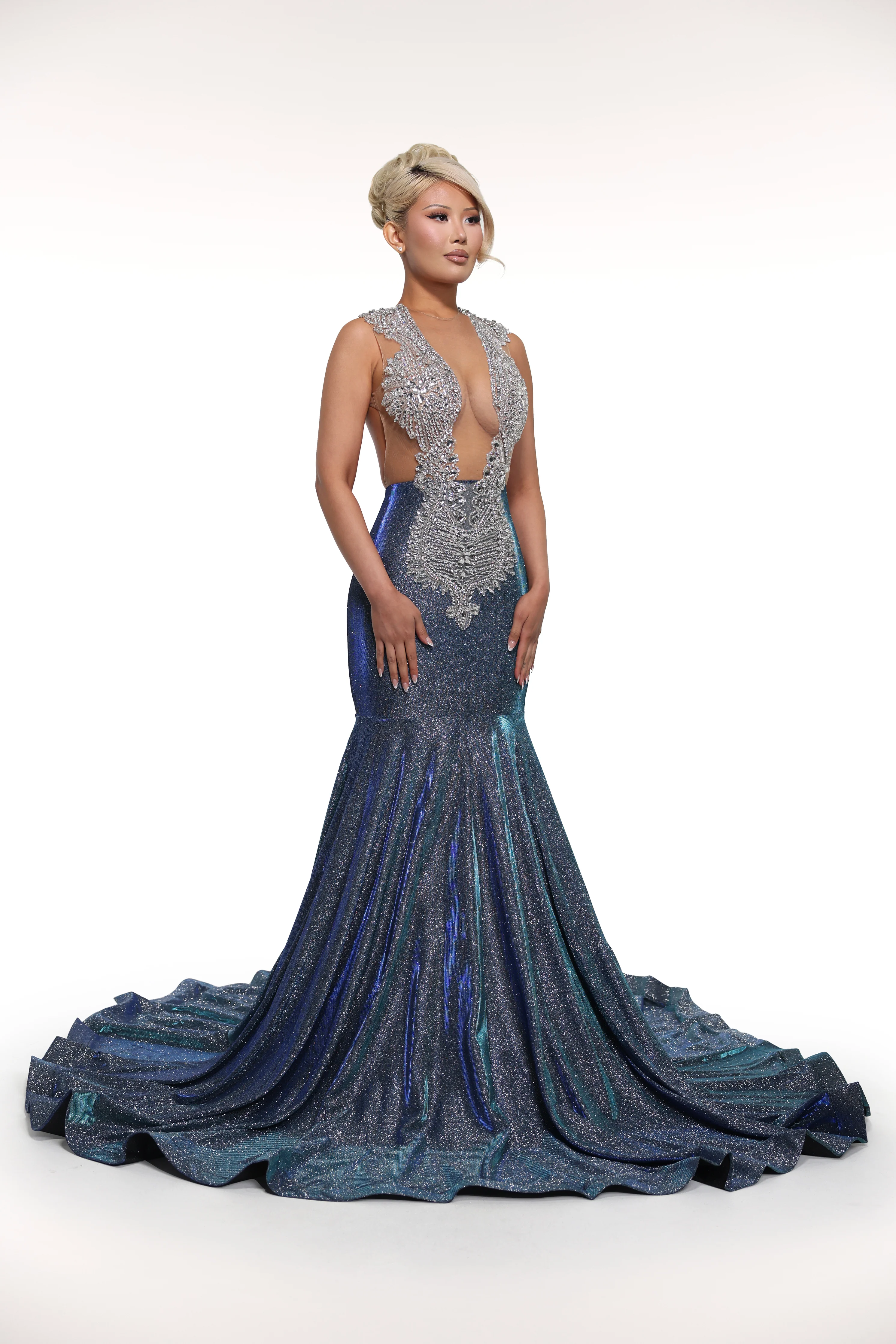 Hadi Gown - Image 16