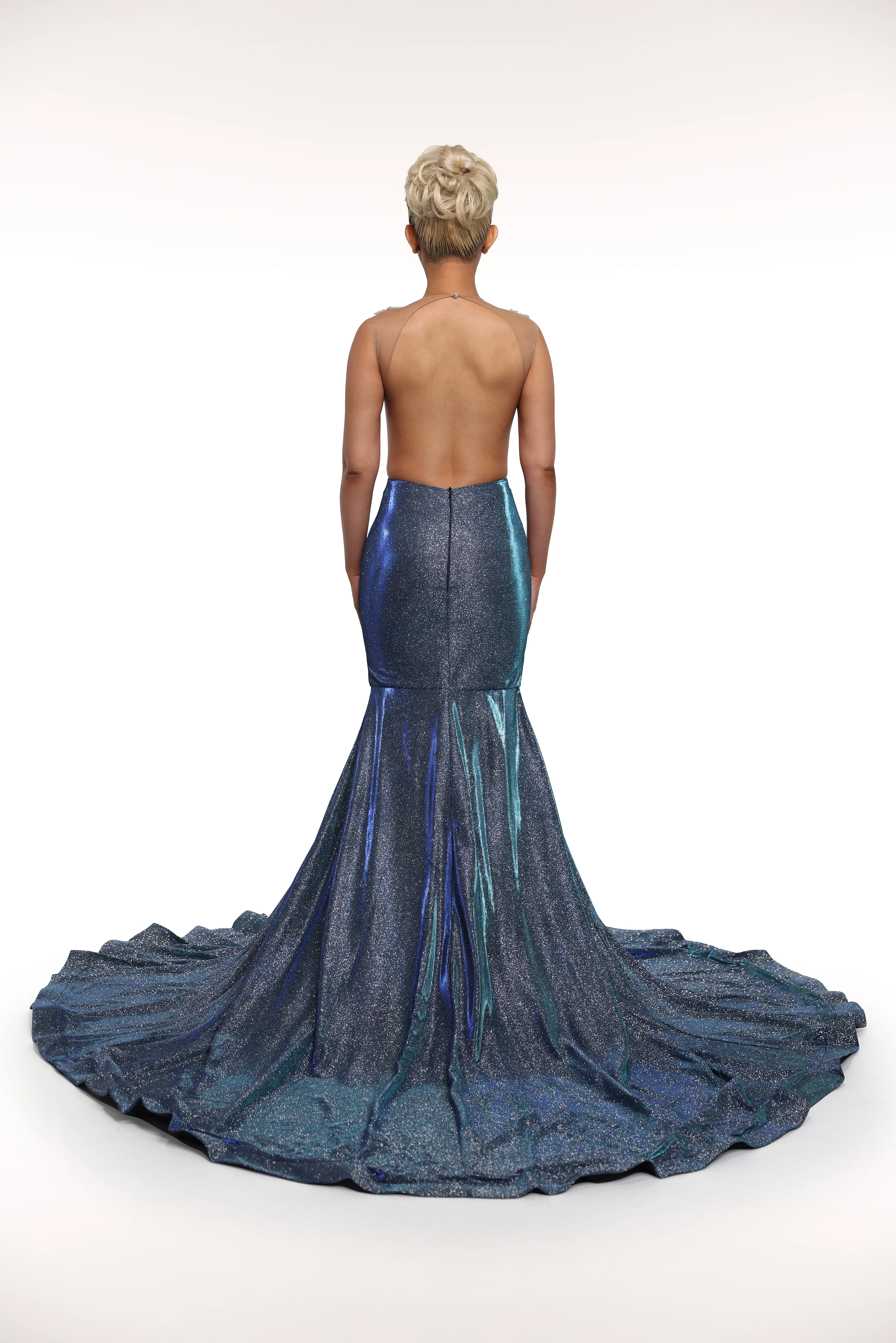 Hadi Gown - Image 17