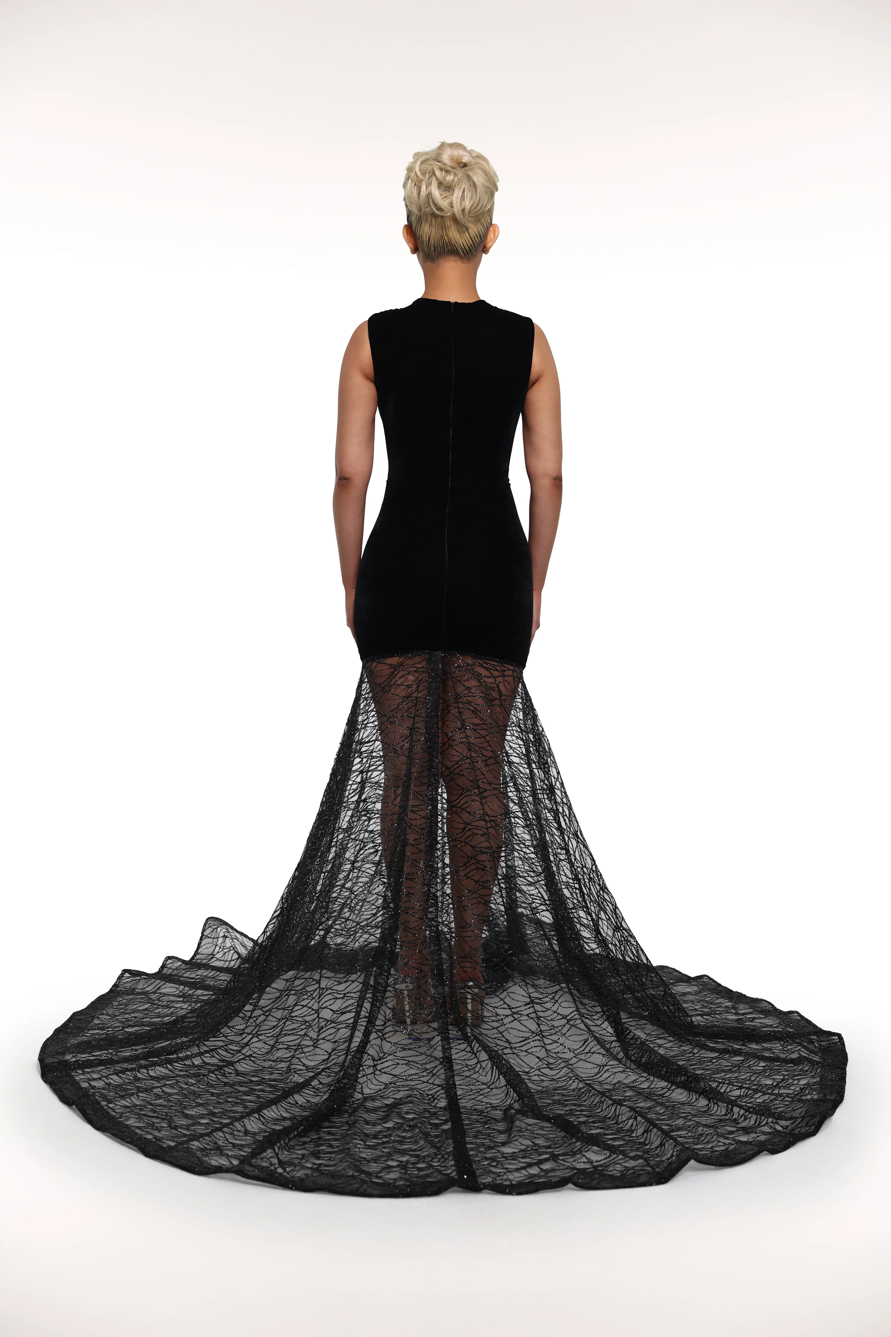 Maya Black - Image 4
