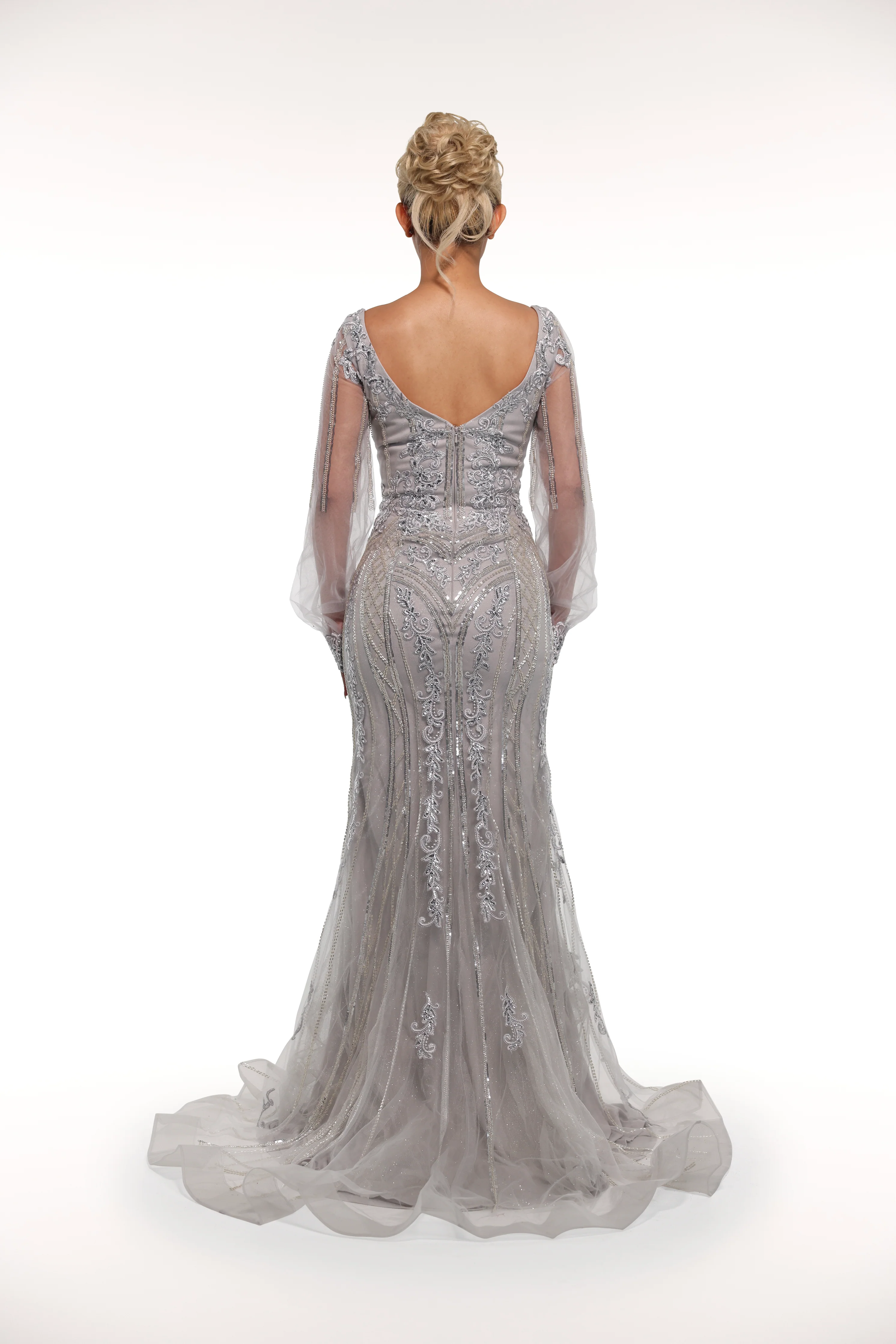 Farah - Image 10