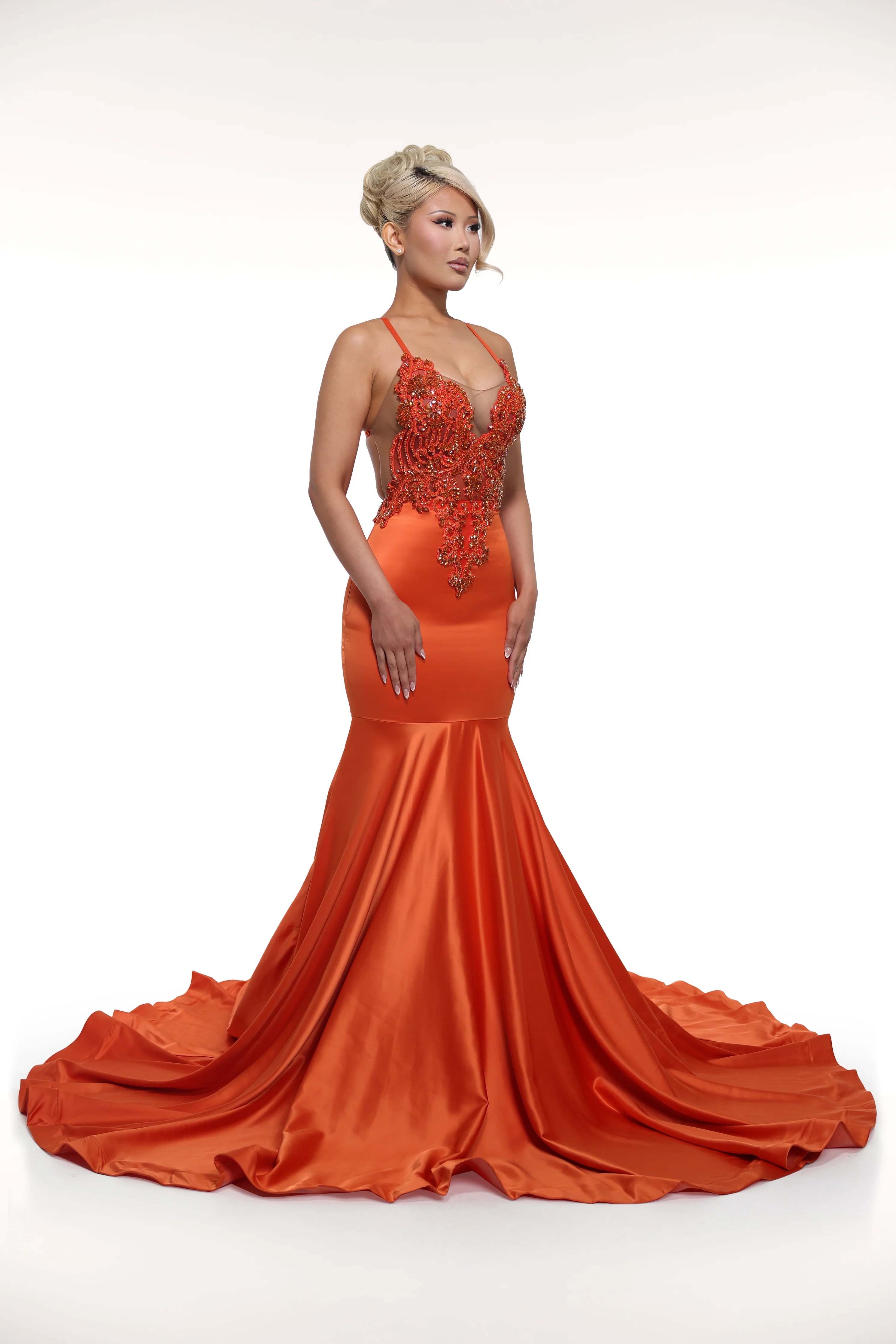 Stefani - Image 10